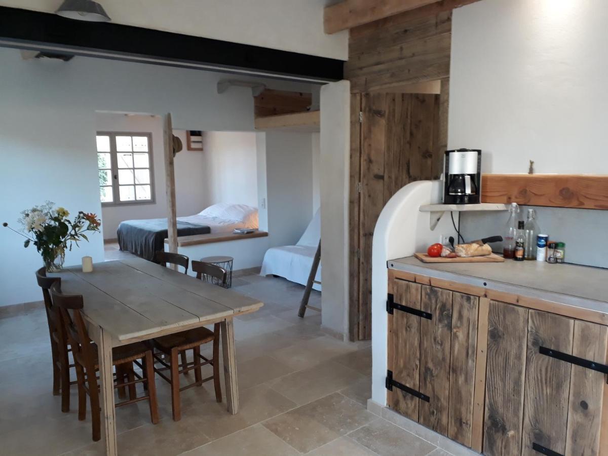 La Petite Maison Dans Les Vignes Chamaret Exteriér fotografie