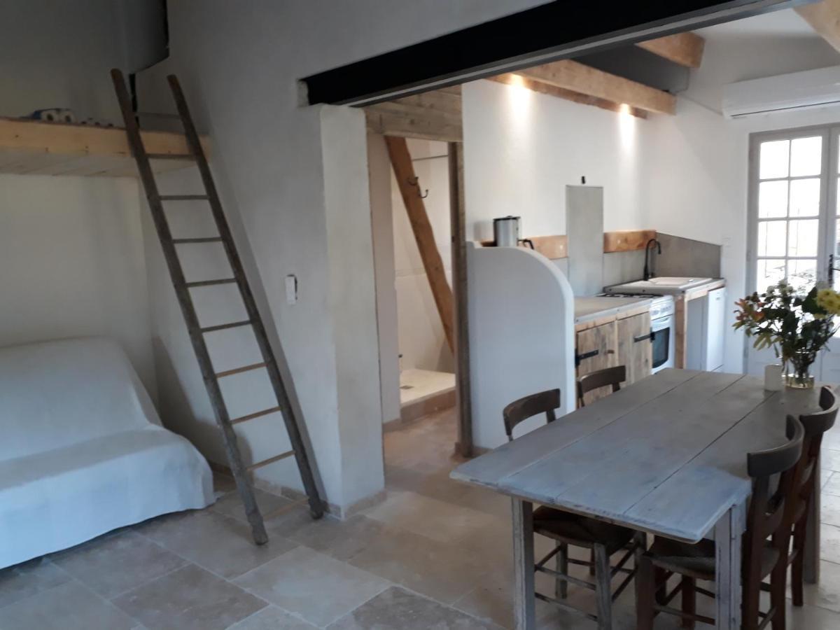 La Petite Maison Dans Les Vignes Chamaret Exteriér fotografie